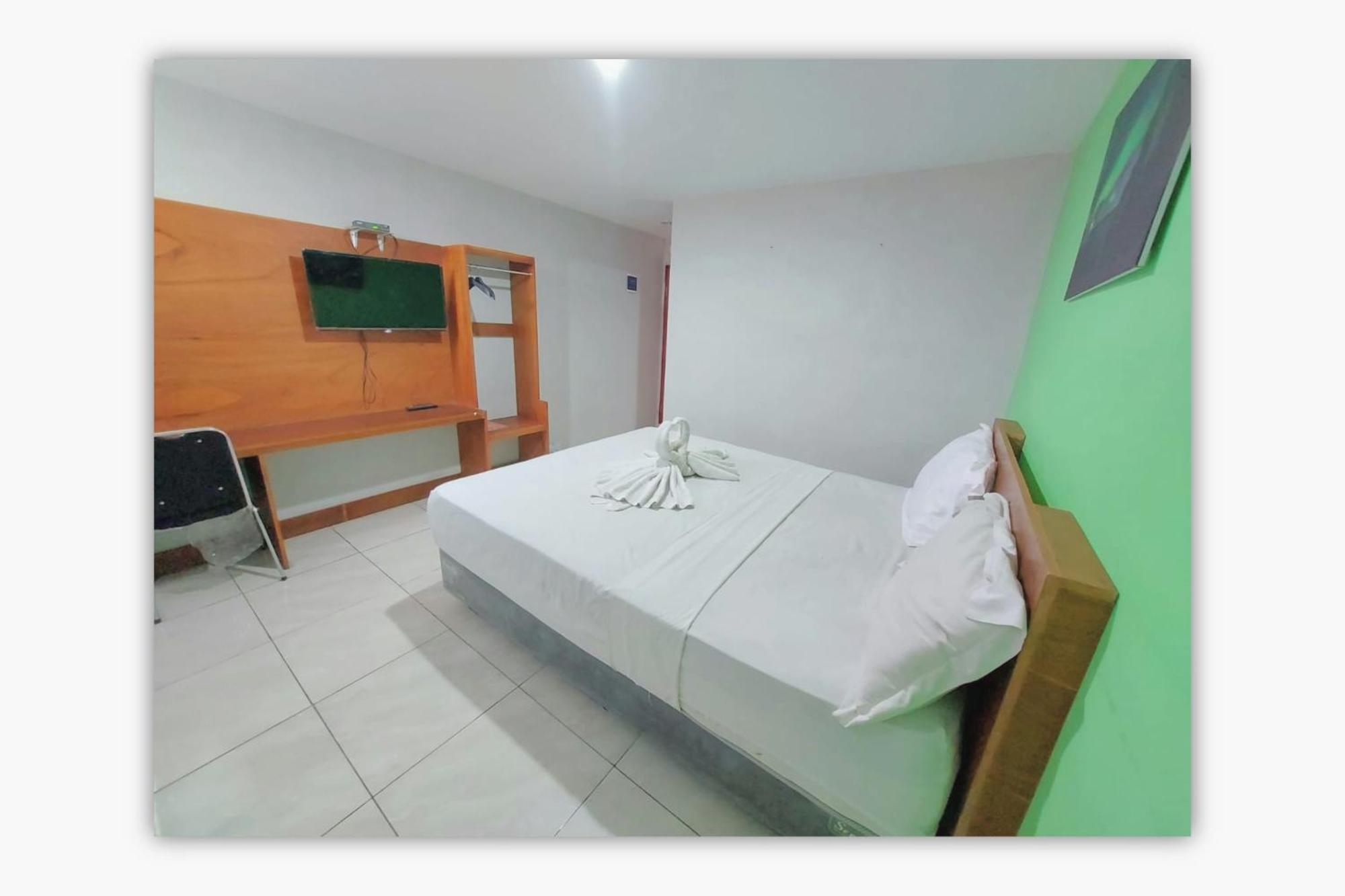 Hotel The Aurora By Makati Lembang Exterior foto