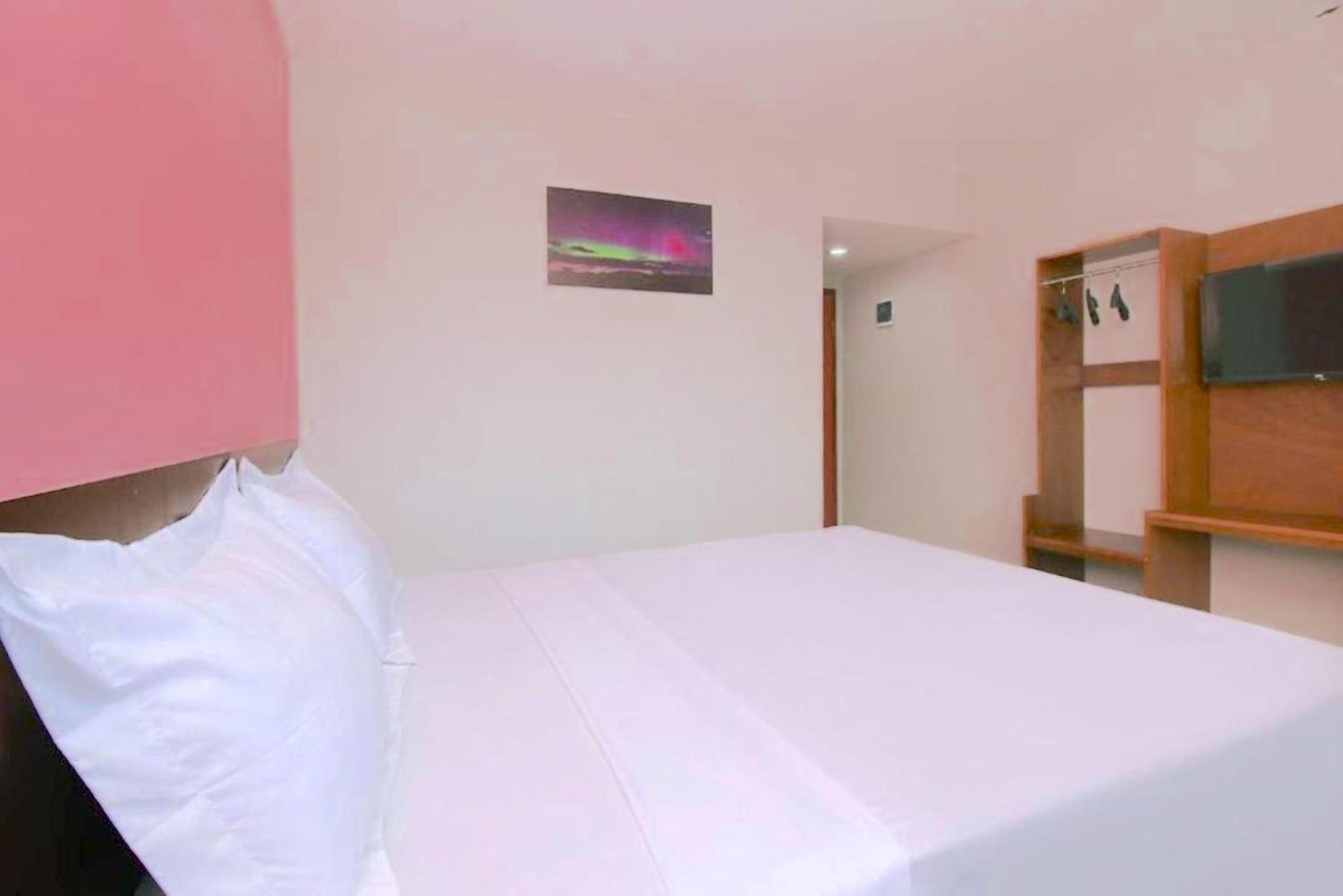 Hotel The Aurora By Makati Lembang Exterior foto